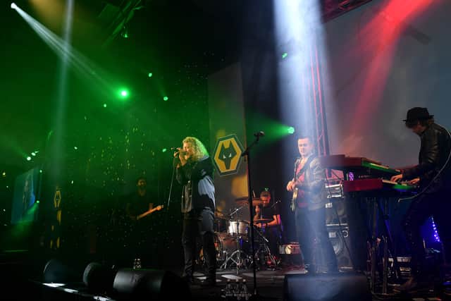 The Led Zeppelin legend performs on stage last night (AMA)