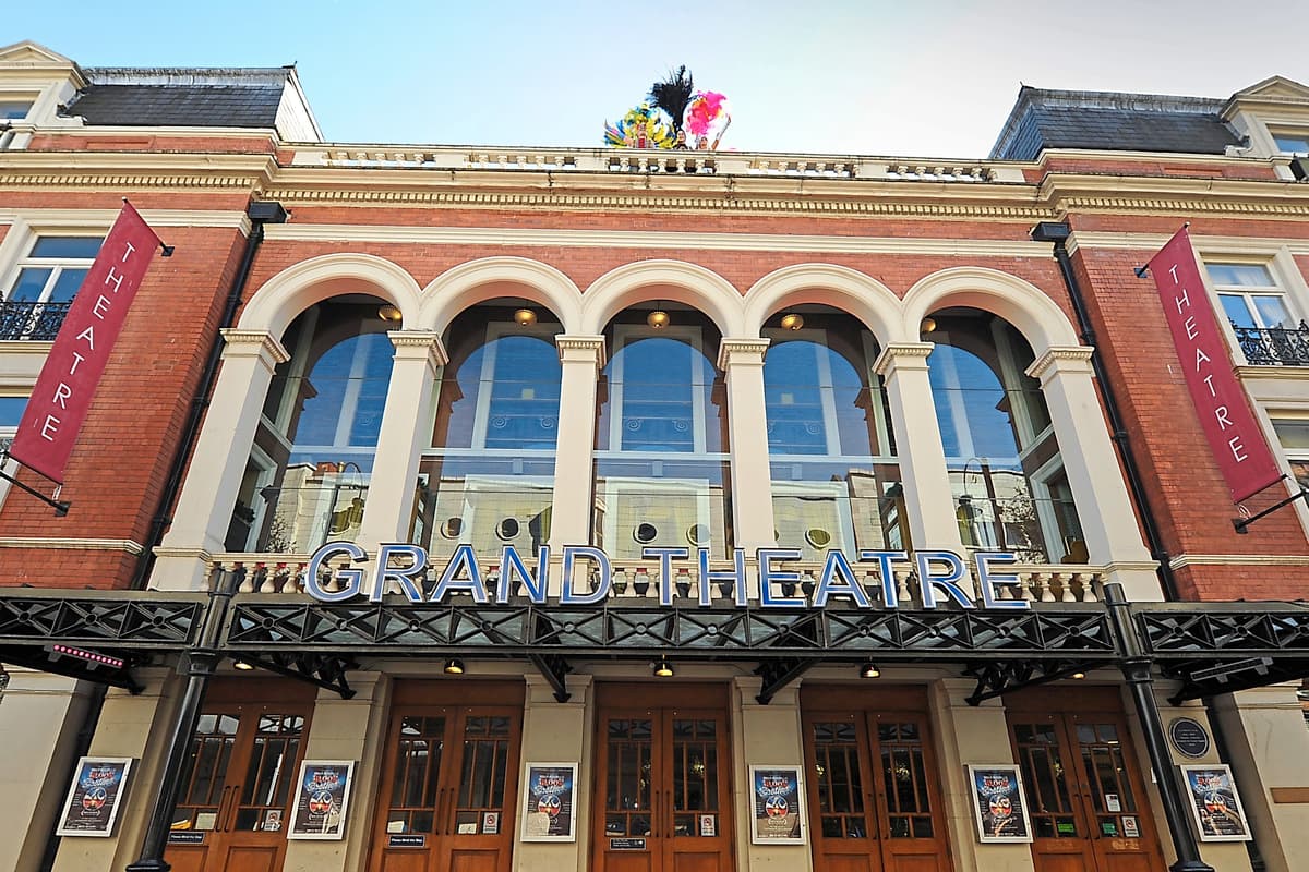 Wolverhamptons historisches Grand Theatre benötigt Reparaturen im Wert von ...