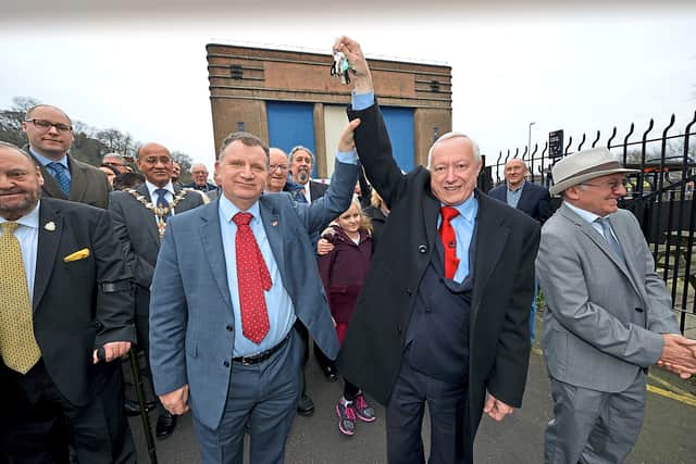 The then-Dudley Council leader, Councillor Pete Lowe, handing over the keys to the Dudley Hippodrome to campaigner Dr Paul Collins in December 2016