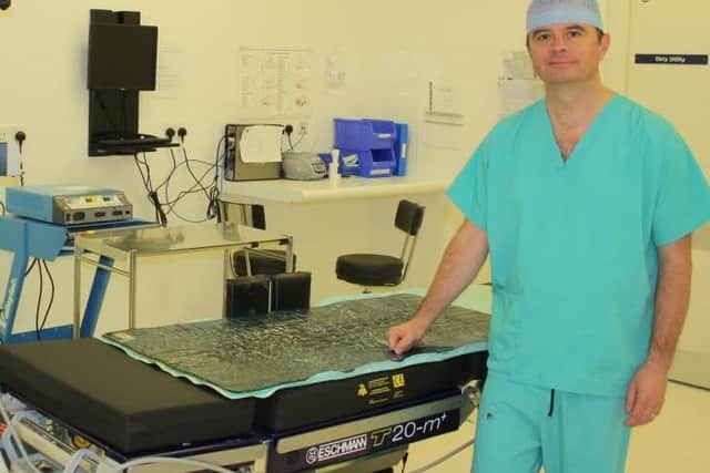 Dr Mark Cheetham