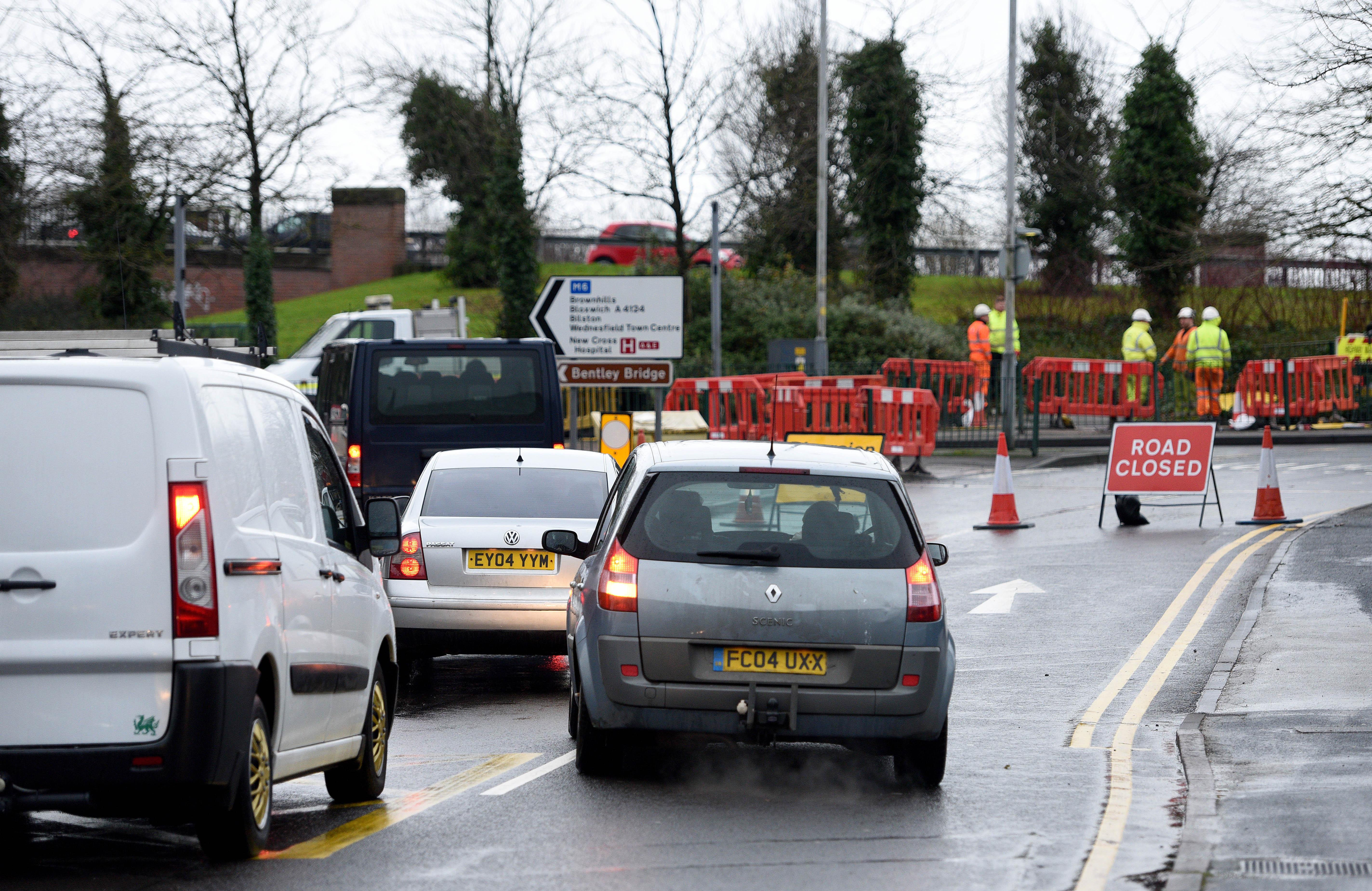 Traffic diversion for Wednesfield manhole cover repairs