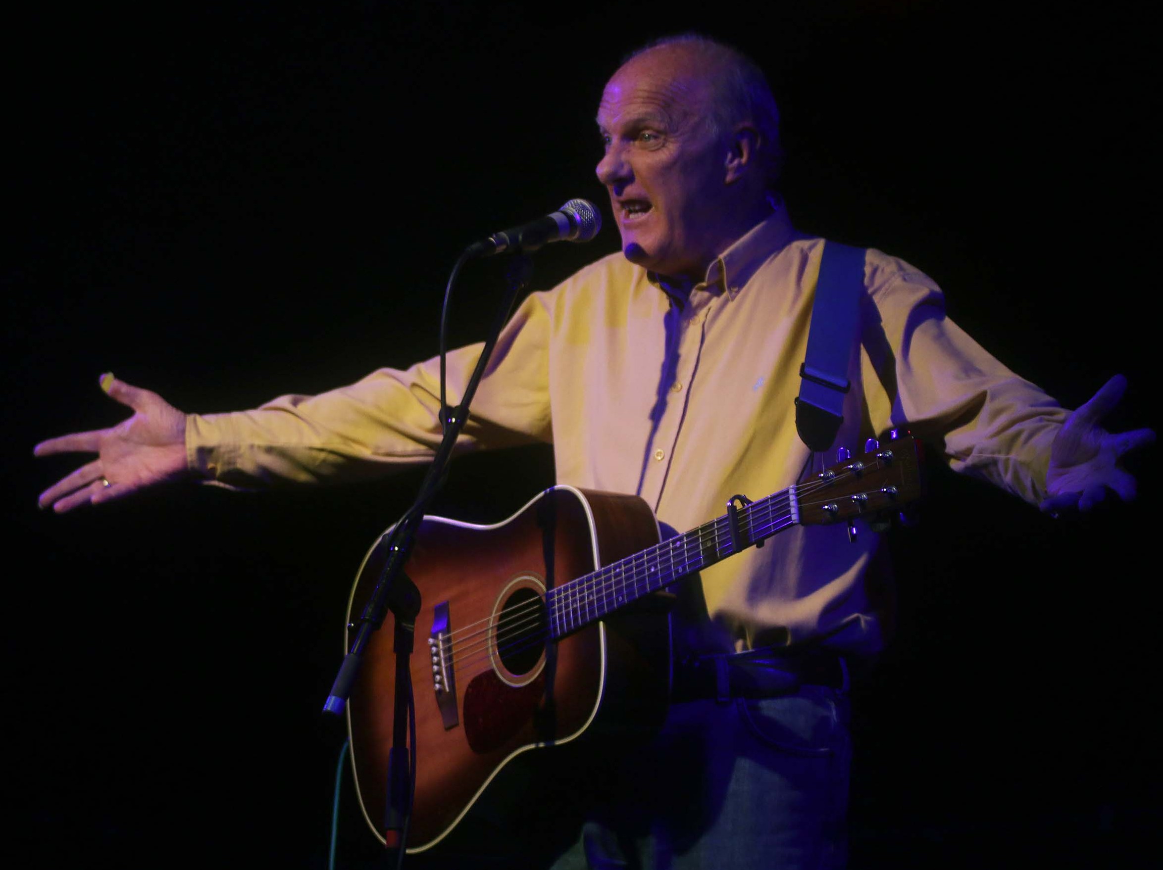 Richard Digance, Robin 2, Bilston - review and pictures