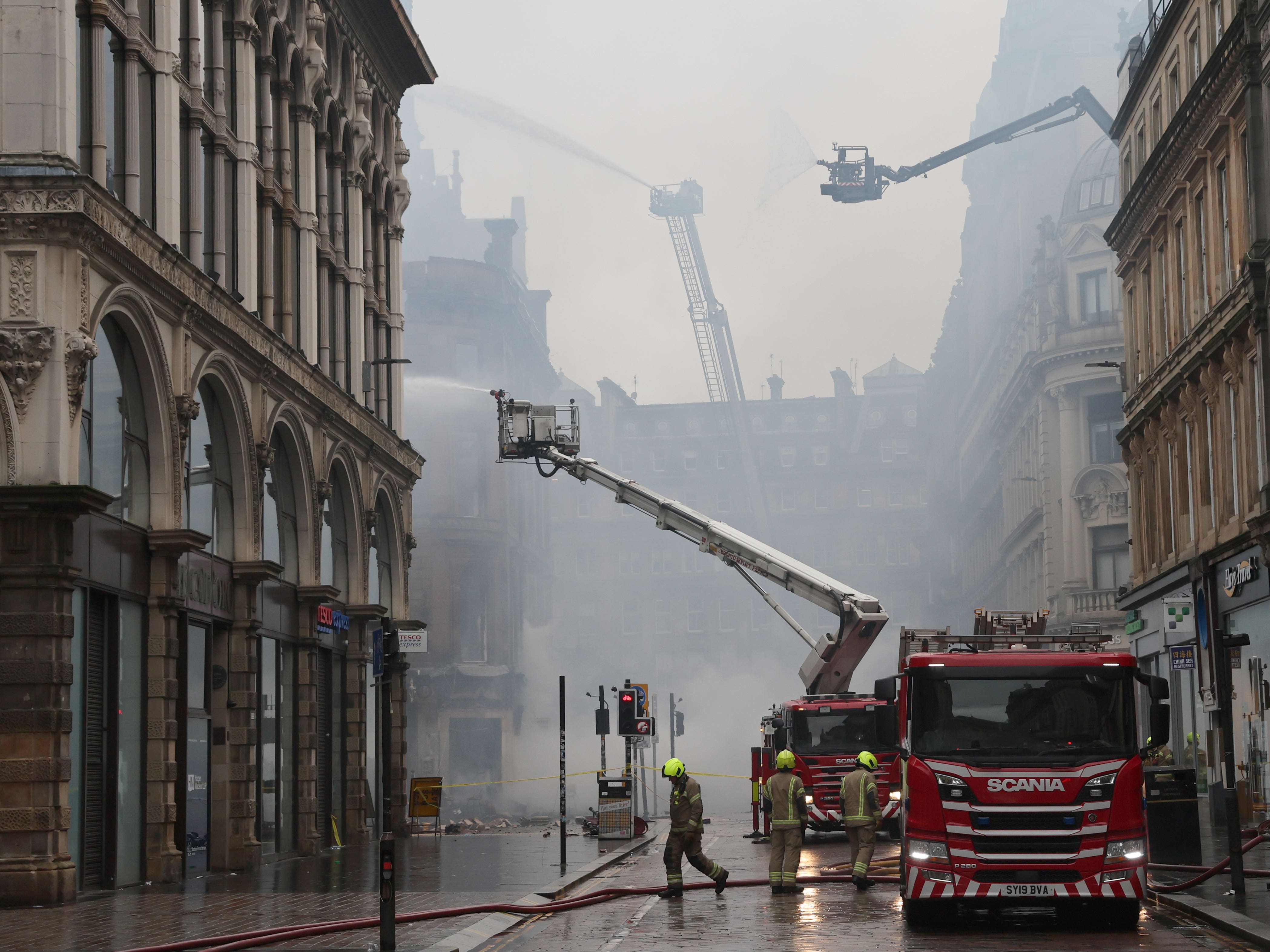 Glasgow Central station fully reopens more than a fortnight after ...
