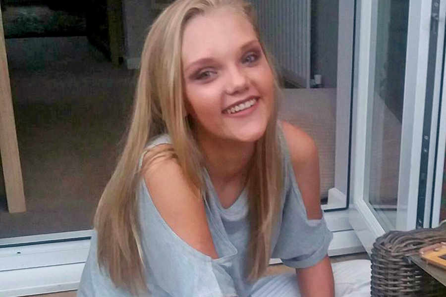 Lydia Rittenhouse Wolves fans to pay tribute after death of brave young Lydia
