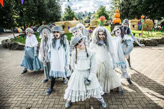 Scarefest's dancing ghosts