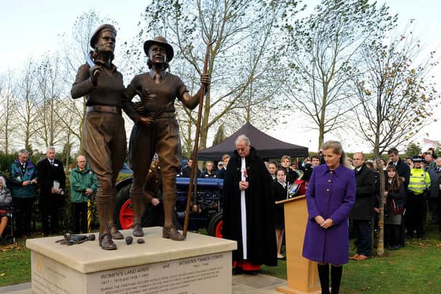 What an amazing turnout – thousands gathered for the unveiling ceremony to honour the Land Girls and the Lumber Jills.