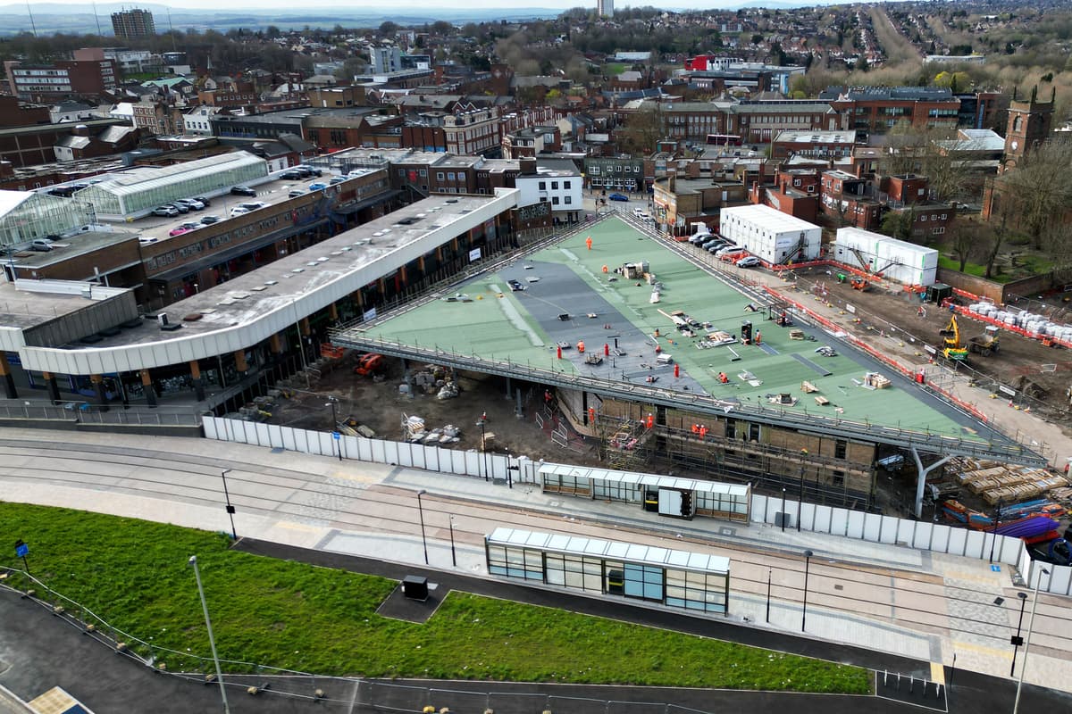 Ufo Bus Is it a UFO? No it's Dudley's futuristic £24 million bus station. Watch ...
