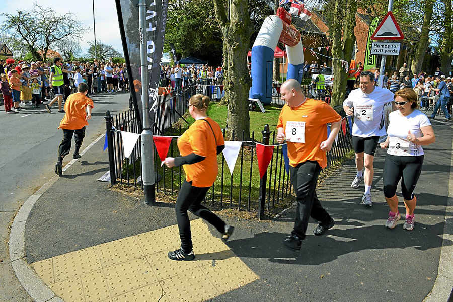 40 Fun Walk Just 55 steps as world's shortest fun run takes place in Burntwood