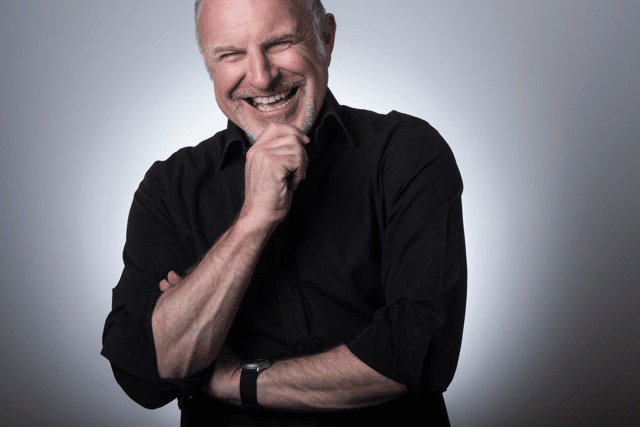 Simon Evans brings his dry and observational humour to the festival