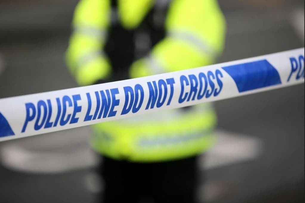 Polizei sperrt Teil von Birmingham ab, nachdem eine unbeaufsichtigte ...