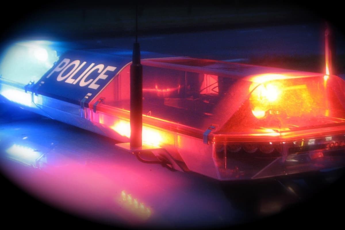 Police race to major road as man suffers serious hand injuries and rushed ...