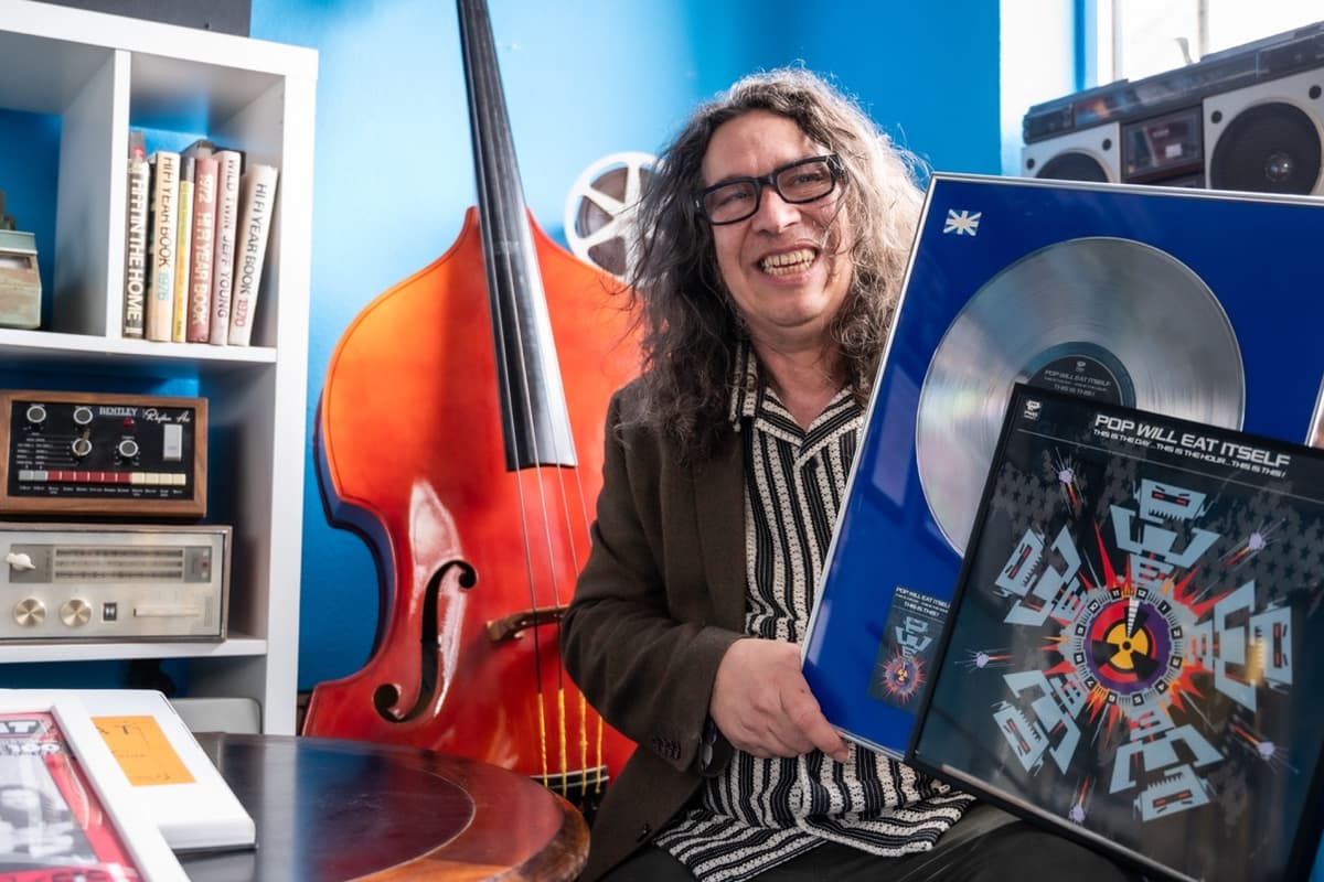 Stourbridge music legend launches a new recording studio in Bearwood after ...