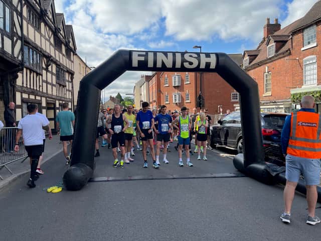 Runners getting ready to go in the Shifnal 10k