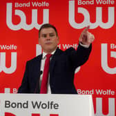 Auctioneer James Mattin