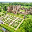 Elizabethan Gardens at Kenilworth Castle, English Heritage.