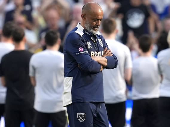 Nuno Espirito Santo looks dejected
