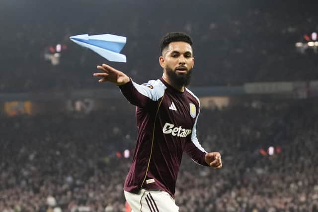 Douglas Luiz.