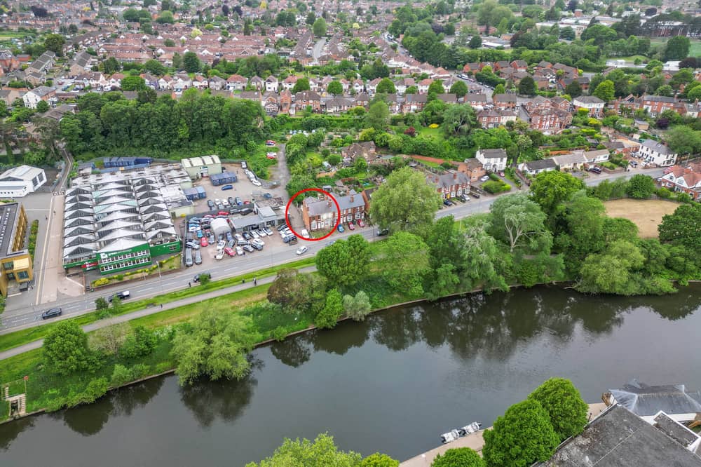 The end of terrace house on Hylton Road, next to the River Severn in Worcester,  has now been sold for £124,000.