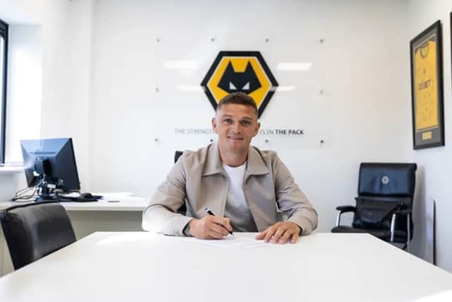 Wolves complete free agent signing of former England international