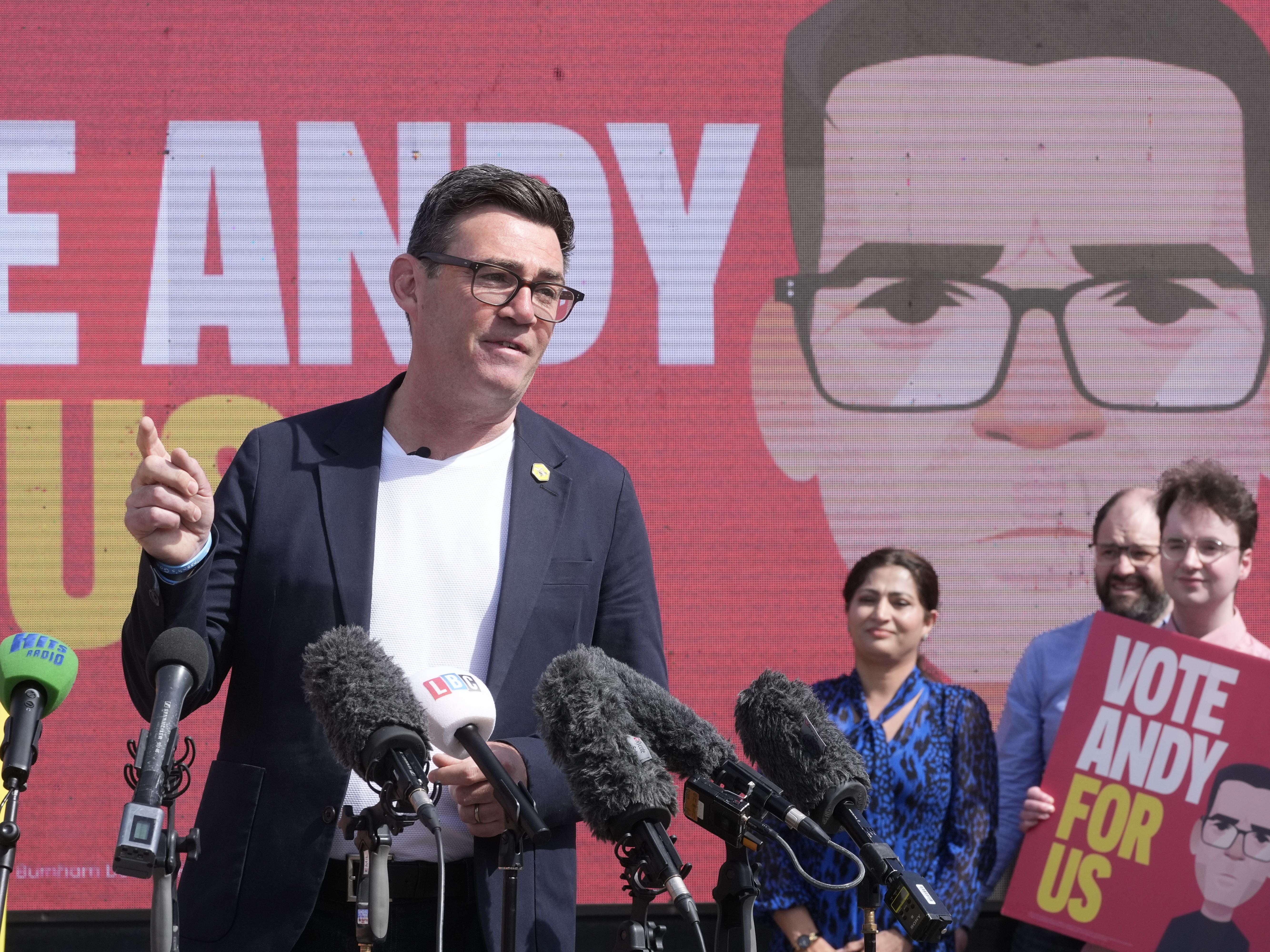 Burnham rules out accepting job in Starmer-led Government