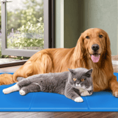 The extra-large Pecute mat gives dogs a spacious cooling surface for warmer days at home or while travelling