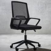 The Novigami Meza combines a breathable mesh back with adjustable height and a flexible reclining mechanism