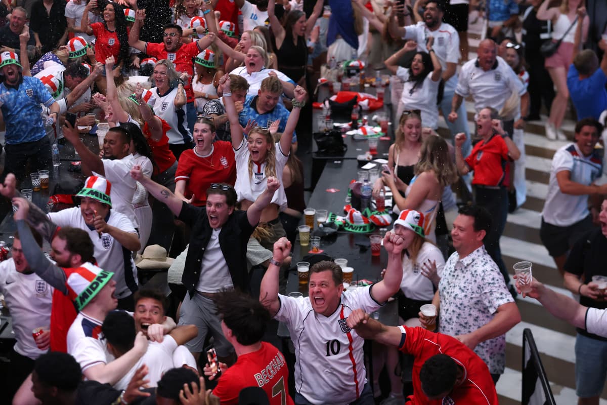 Many pubs set to remain closed for England-Mexico World Cup game