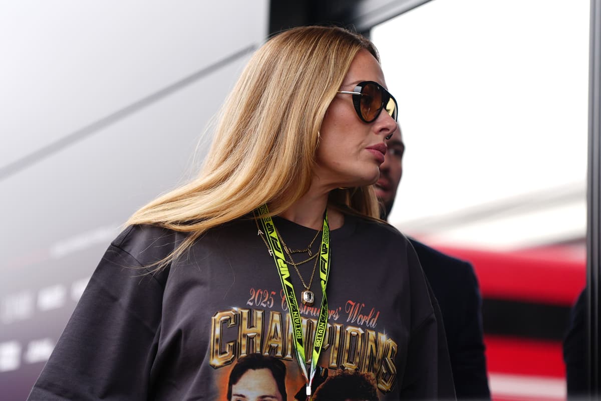 Adele spotted at British Grand Prix in Silverstone sporting Lando Norris ...