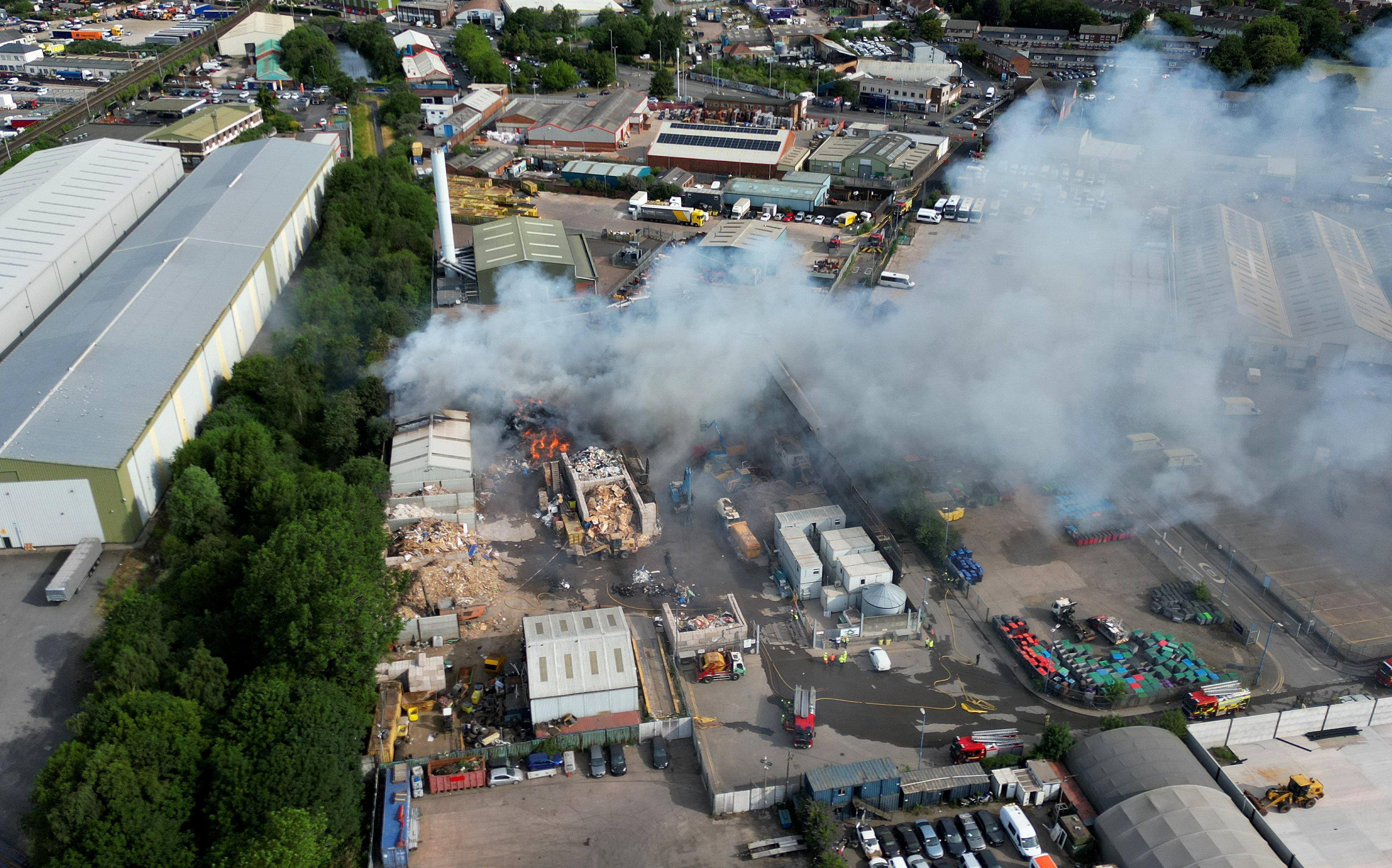 Huge Wolverhampton skip blaze 'believed to be accidental' says fire ...