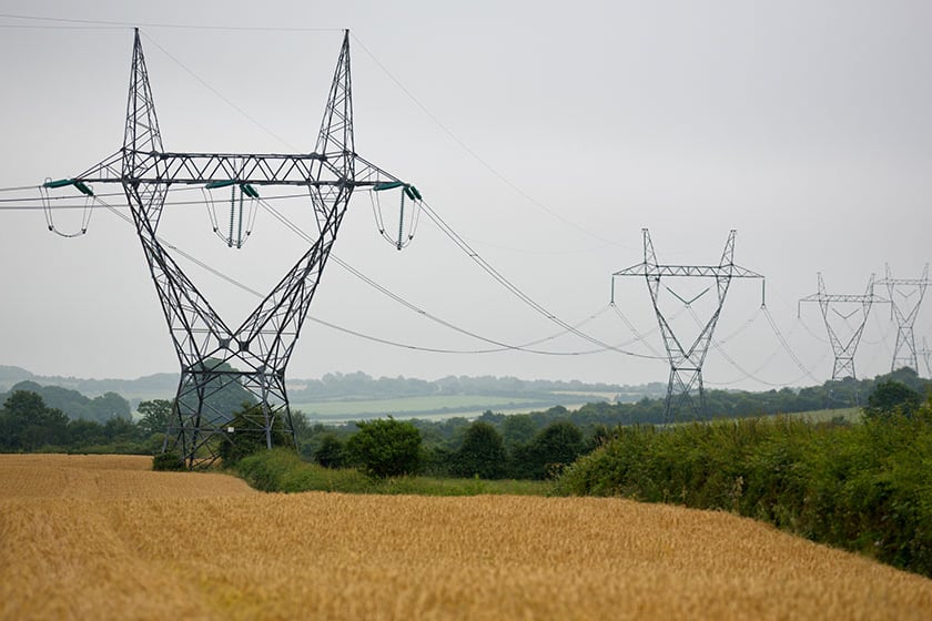 More than 230 properties in Staffordshire without power - here's when it will be fixed
