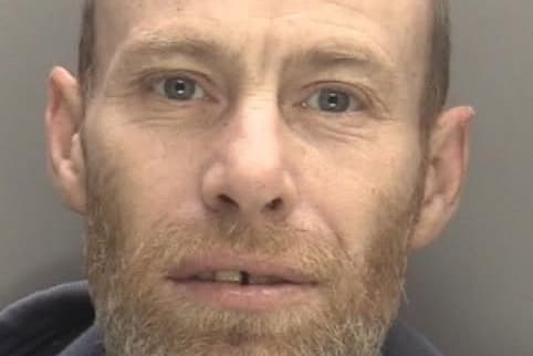 Paul Simcox Man wanted in connection with robbery in West Bromwich