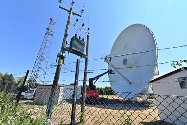 The Knockin Radio Telescope getting a much needed clean.