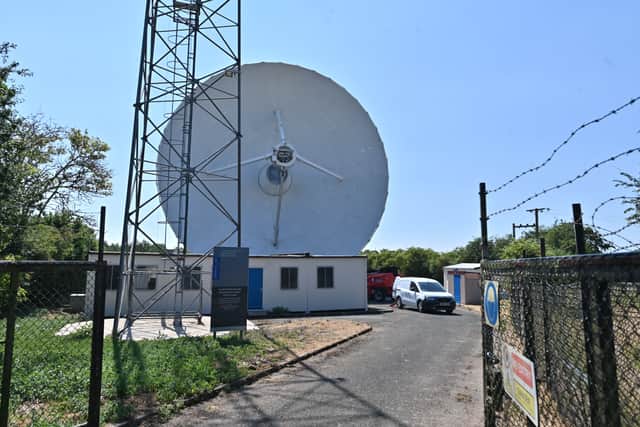 The spectacular Knockin Radio Telescope.