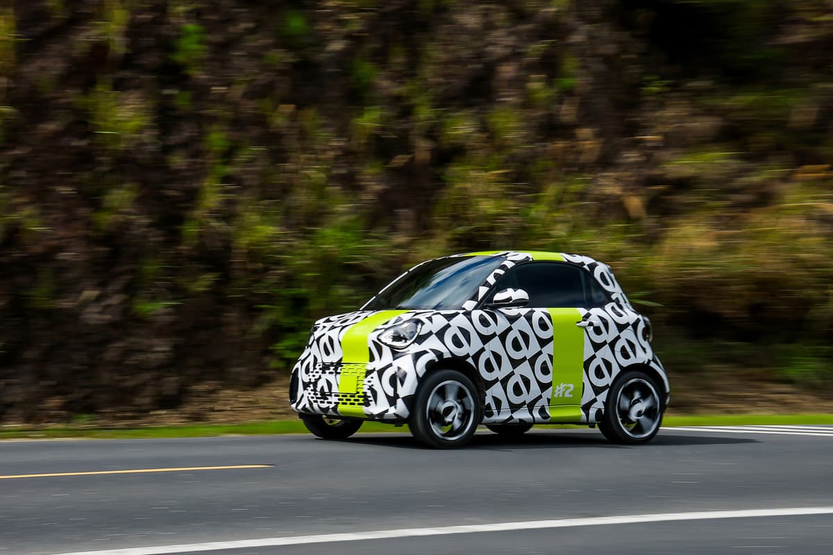 Smart #2 electric city car spotted testing before world debut later this ...
