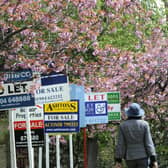 Estate agents' boards