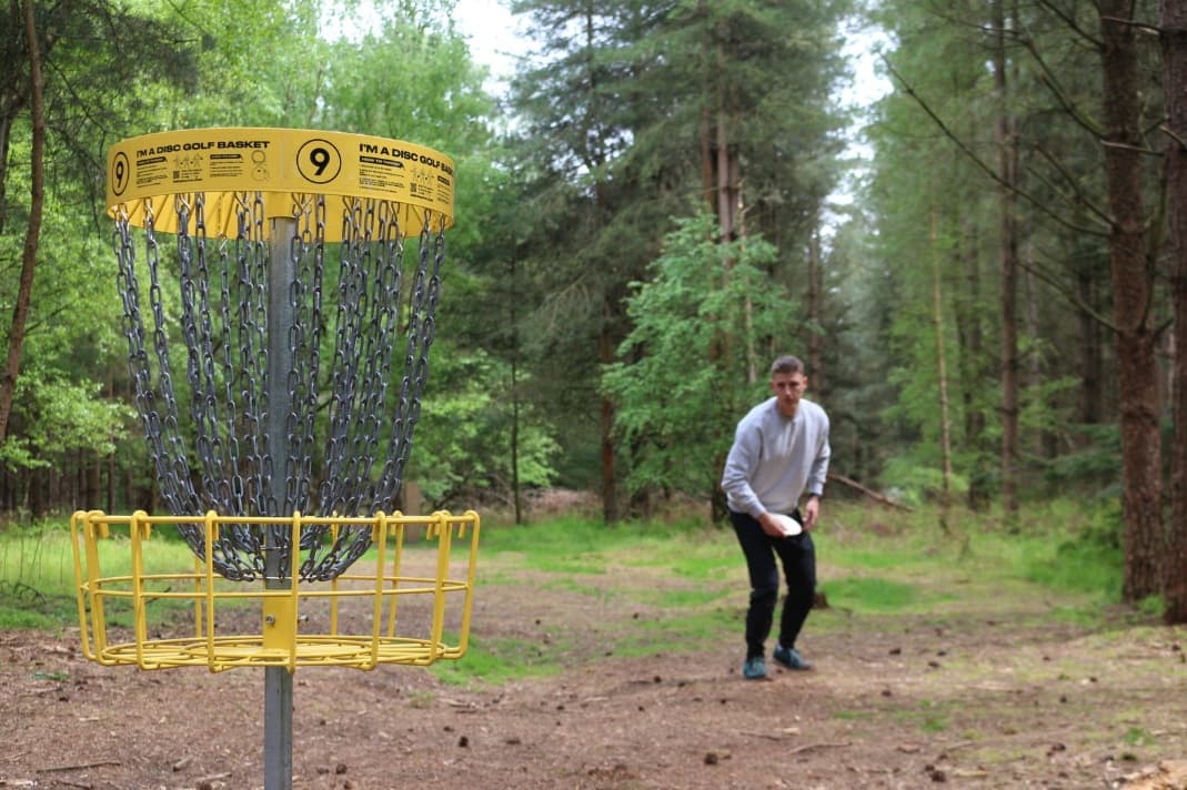 Neuer 9-Loch-Disc-Golfplatz an der Grenze zwischen Worcestershire und ...
