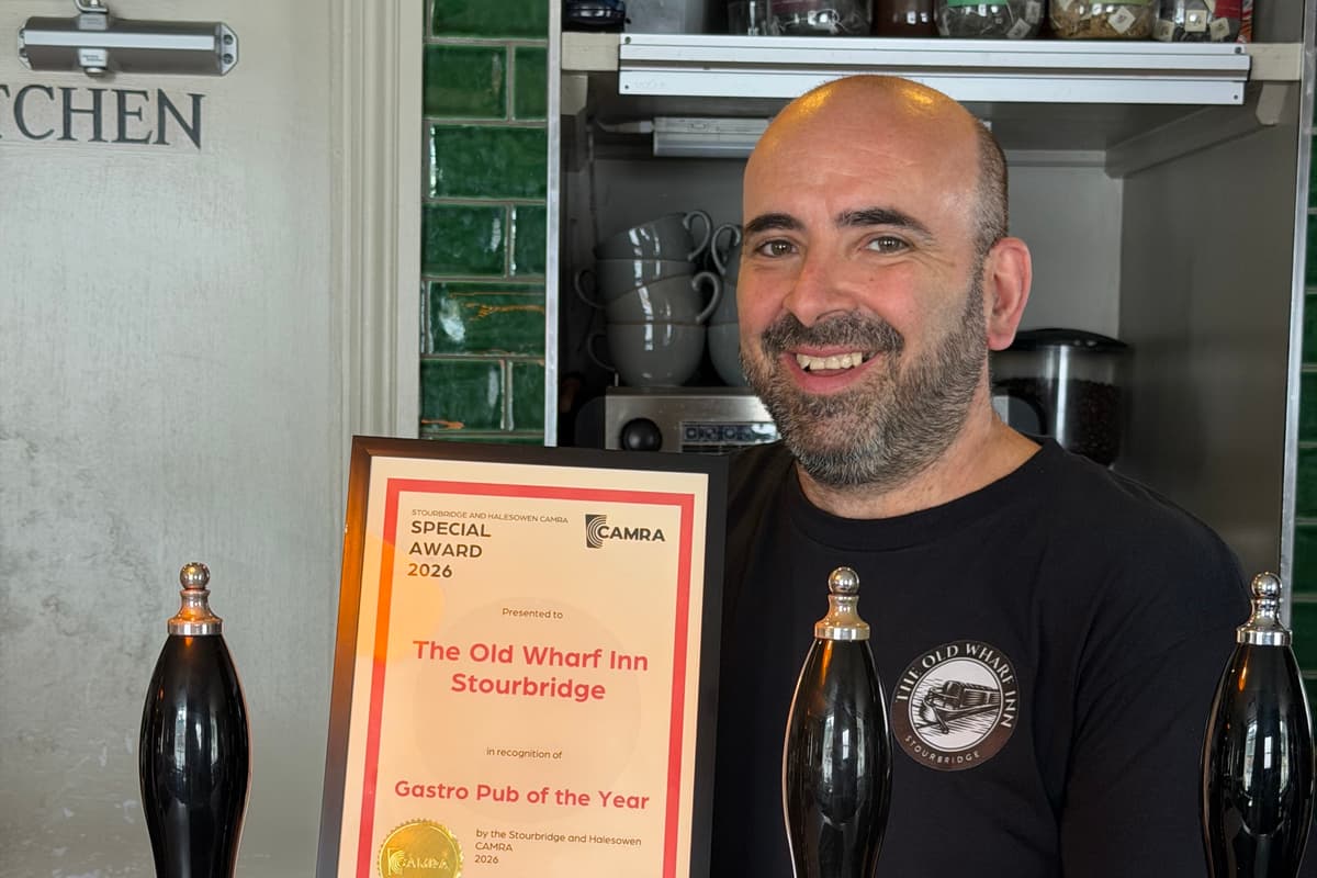 Independent canalside favourite crowned Gastropub of the Year by local ...