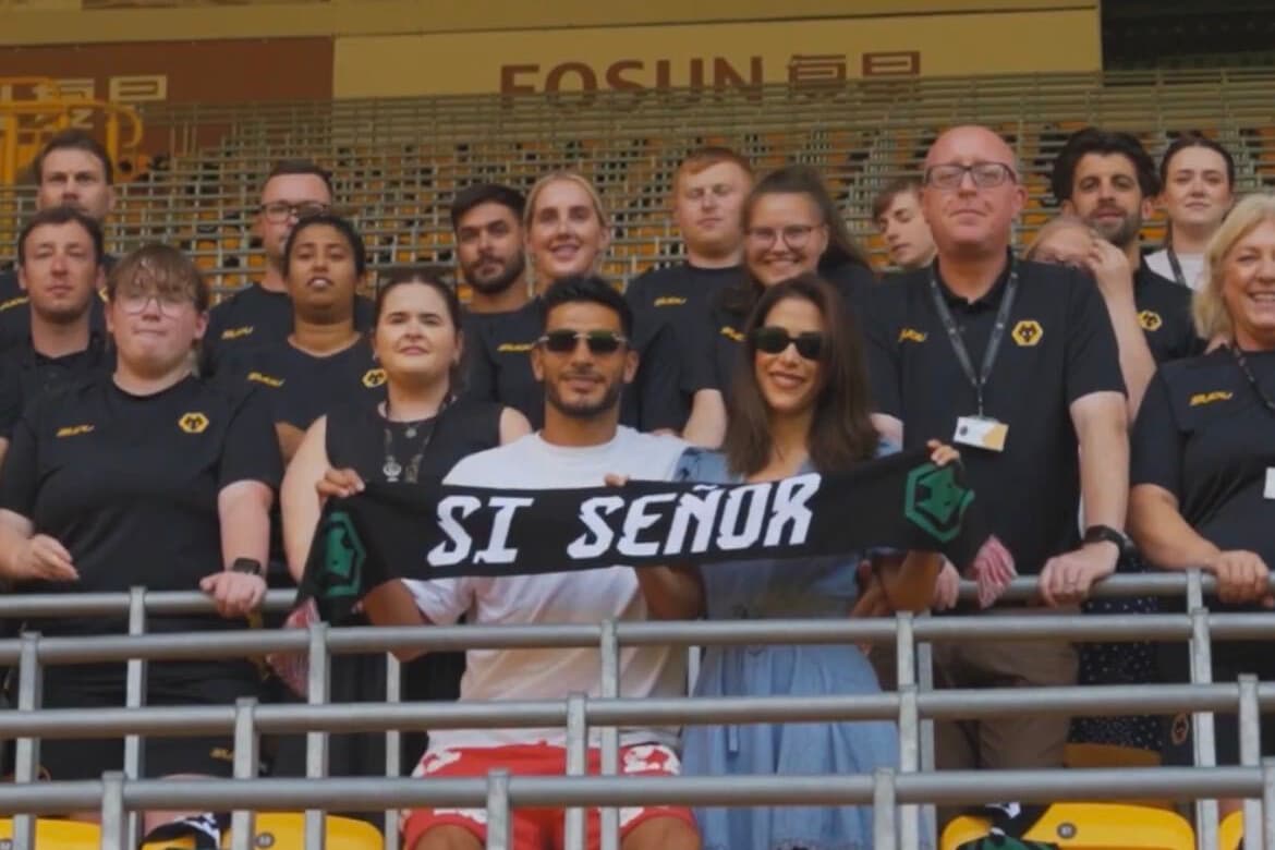 Raul Jimenez delivers special surprise for Wolves supporters at Molineux