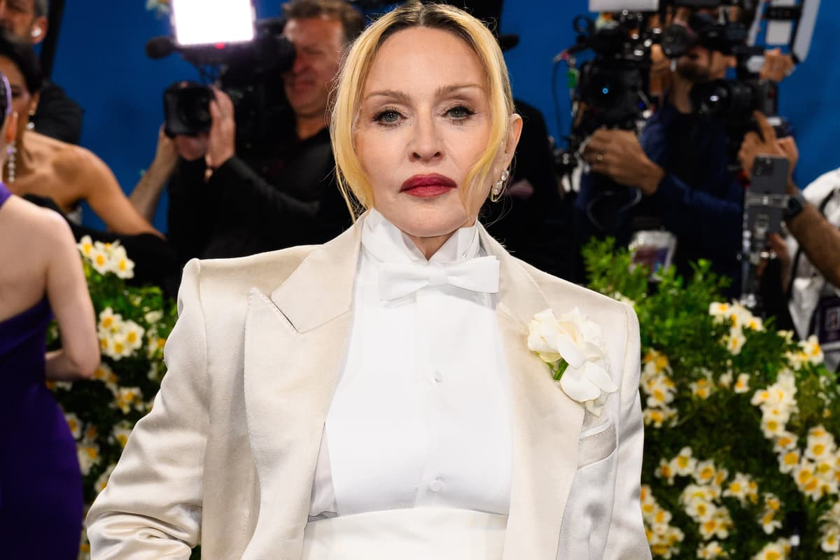 Madonna landet mit ihrem Duett mit Kylie Minogue den höchsten Chart-Erfolg ...