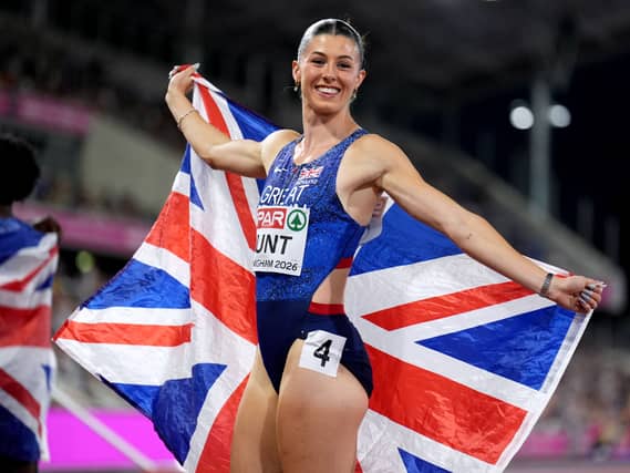 Amy Hunt of Great Britain celebrates winning
