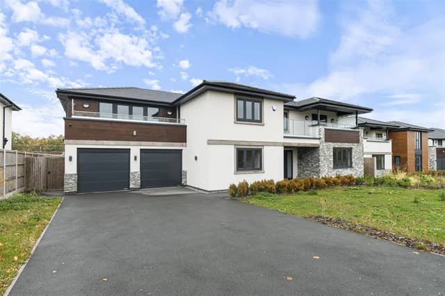 Hazel Lane, Walsall WS6