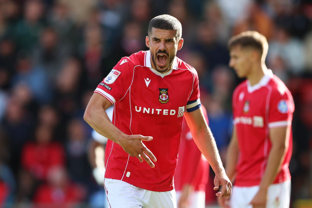 Former Wolves captain leaves Wrexham ahead of transfer deadline