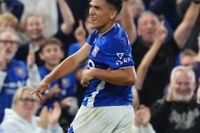 Marcelino Nunez celebrates scoring