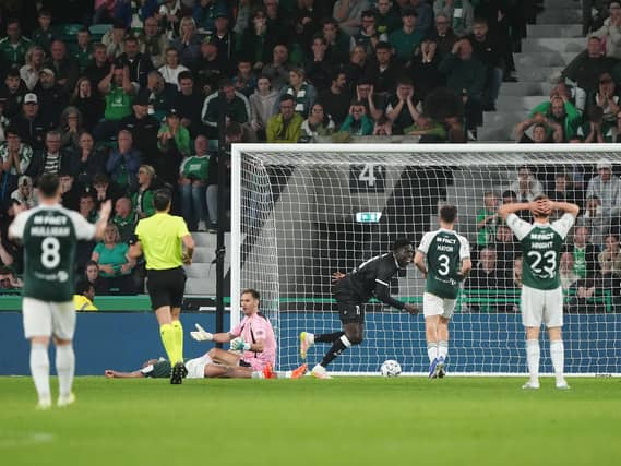 Hibs players show dejection