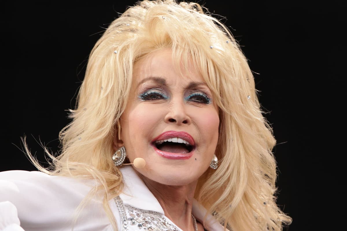 Dolly Parton offered to try experimental drugs before her death ...