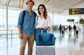 FIORETTO 20L Ryanair-friendly cabin bag in peacock blue.