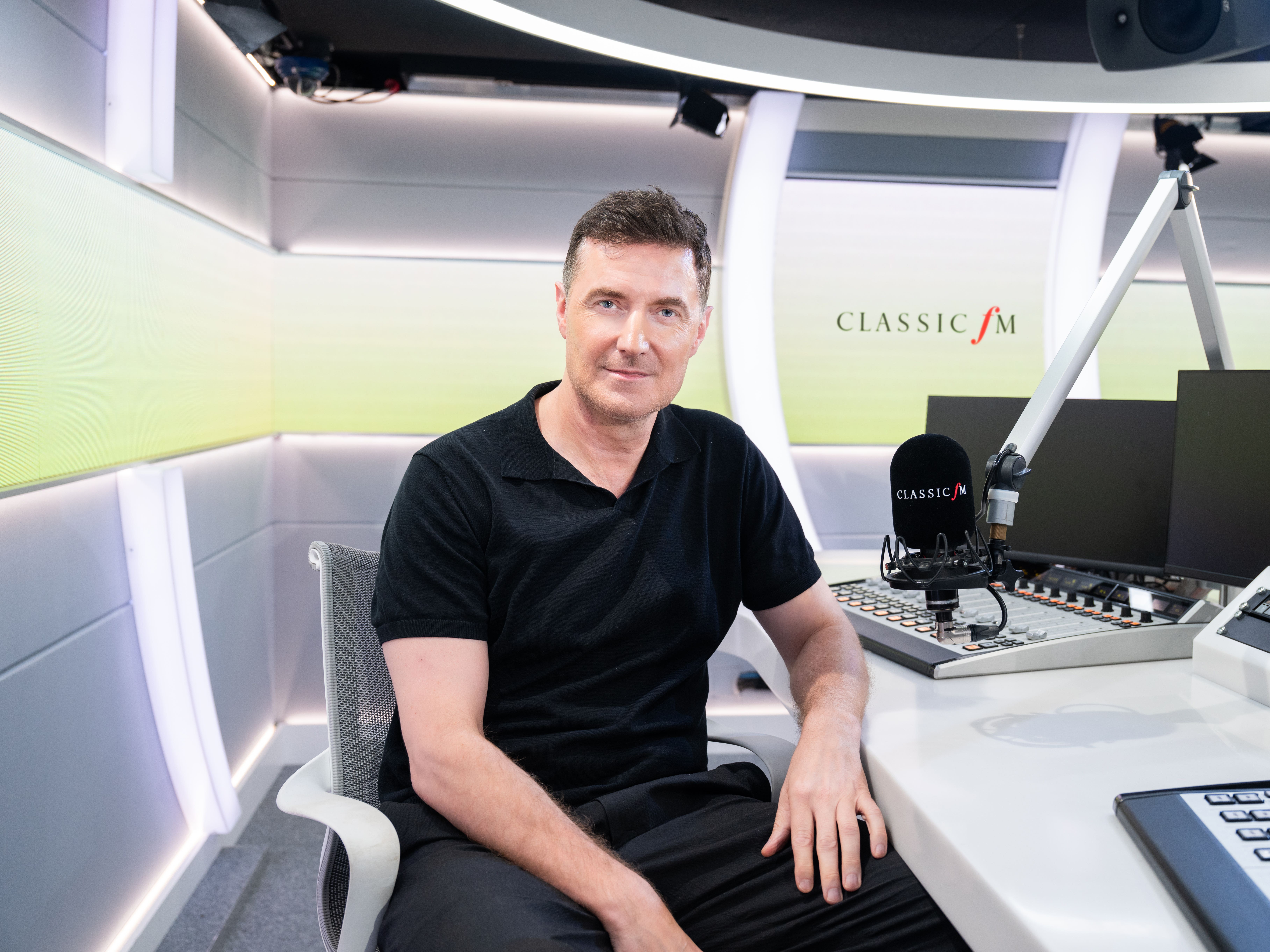 Richard Armitage hopes radio series will ‘trigger the story’ in listeners