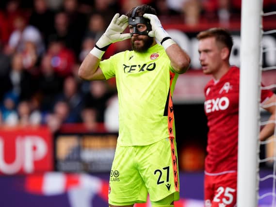Goalkeeper Marius Muller