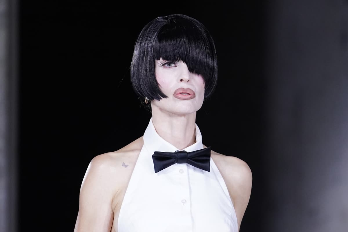 Kelly Osbourne makes nod towards late dad Ozzy in London Fashion Week show