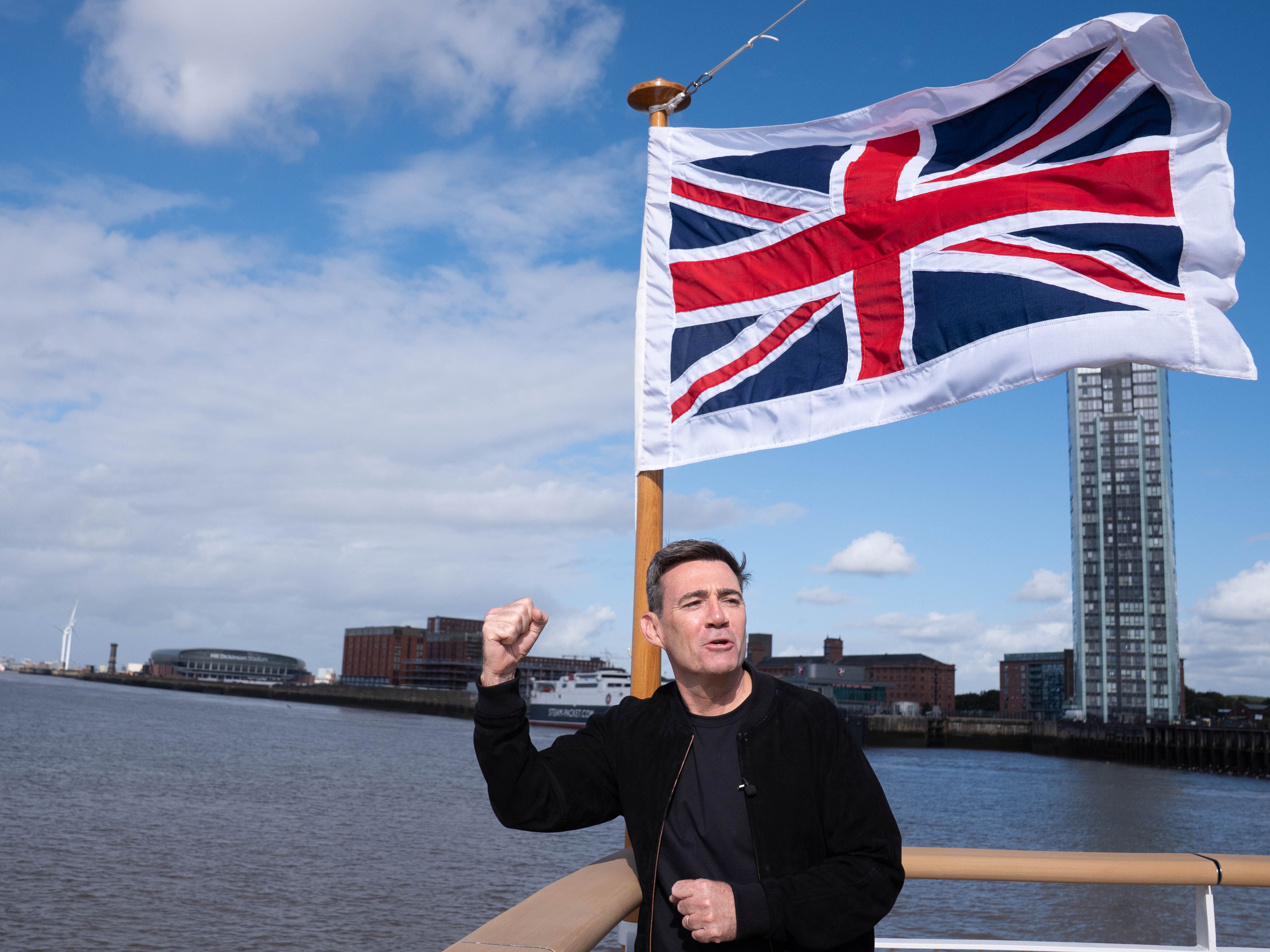 Burnham refuses to say whether he backs third runway at Heathrow